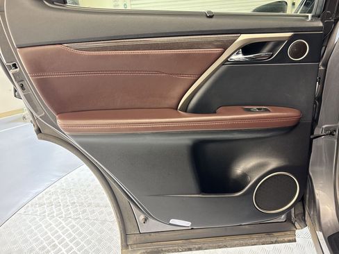 Used 2020 Lexus RX 350 FWD w/ Luxury Package image 2