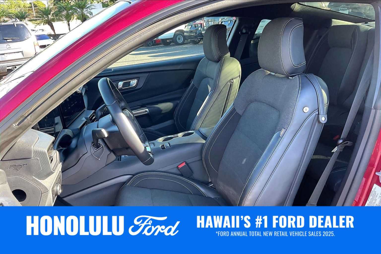 Used 2025 Ford Mustang GT RWD image 11