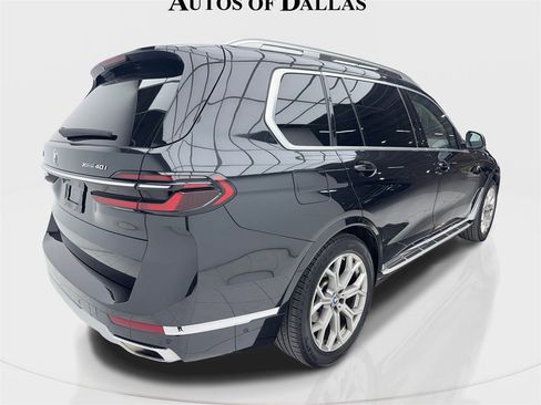 Used 2024 BMW X7 xDrive40i image 9