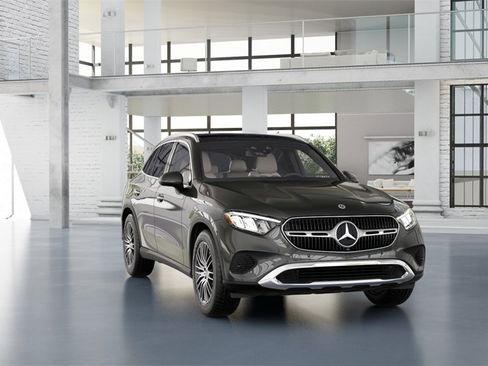 New 2026 Mercedes-Benz GLC 300 image 4