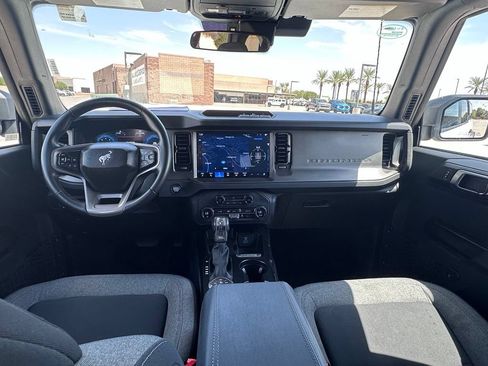 Used 2025 Ford Bronco Big Bend AWD/4WD image 14