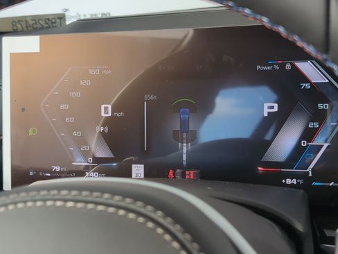 New 2026 BMW X7 M60i image 17