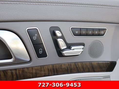 Used 2014 Mercedes-Benz SL 550 image 15