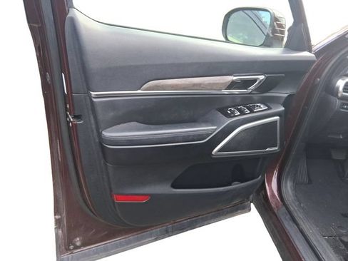 Used 2020 Kia Telluride EX AWD/4WD image 6