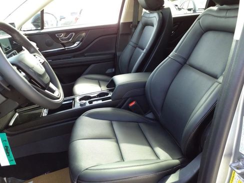 New 2024 Lincoln Corsair Grand Touring image 12