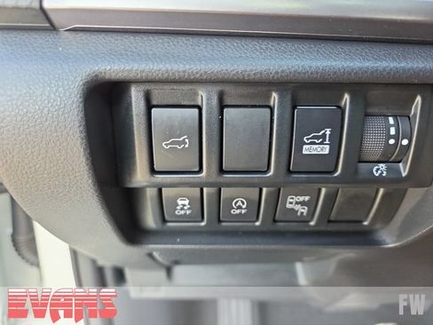 Used 2019 Subaru Forester Sport AWD/4WD image 17