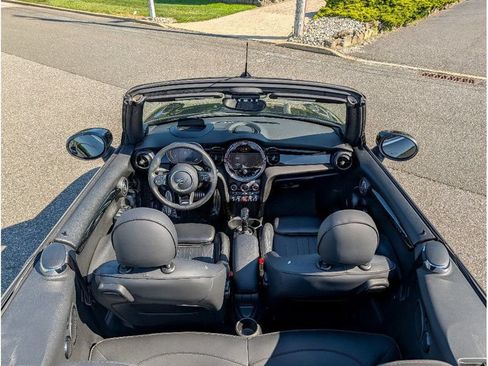 Used 2023 MINI Cooper John Cooper Works w/ Driver Assistance Package FWD image 13