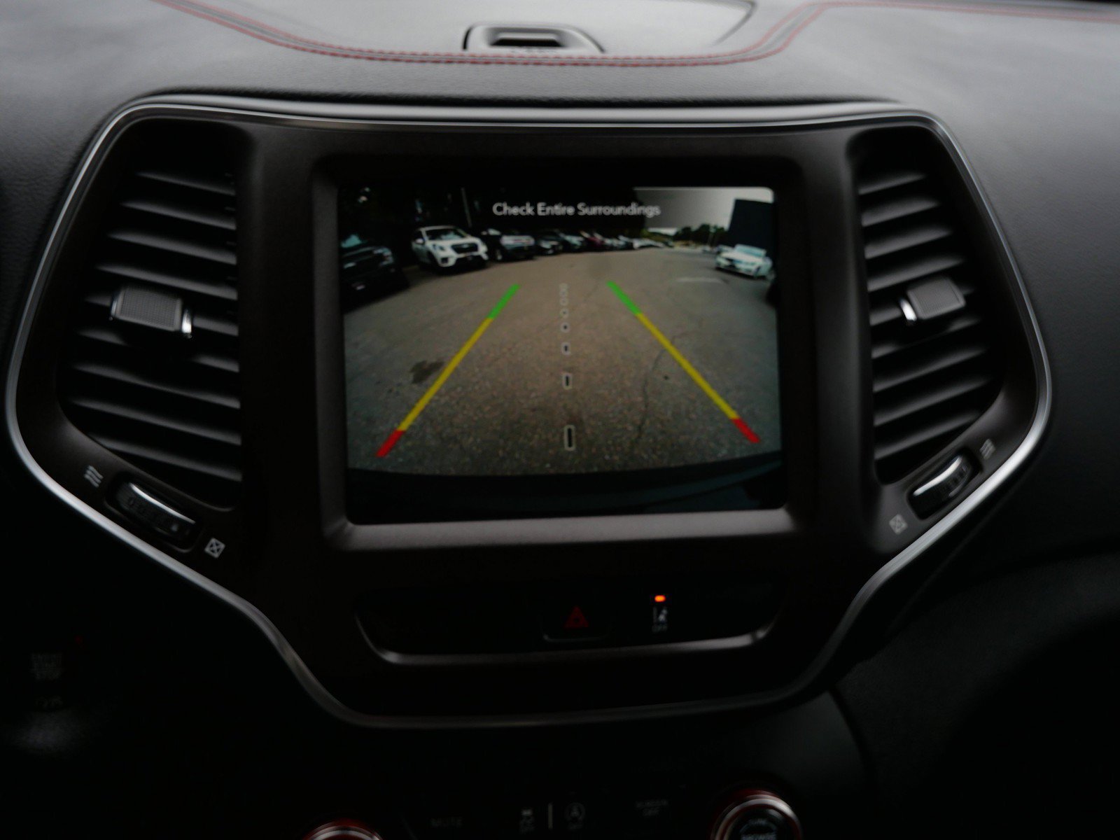 Used 2022 Jeep Cherokee Trailhawk w/ Sound & Nav Group AWD/4WD image 20