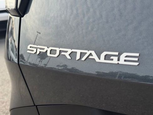 Certified 2024 Kia Sportage X-Line w/ X-Line Premium Package AWD/4WD image 9