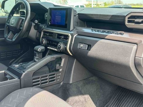 Certified 2024 Toyota Tacoma SR5 image 21