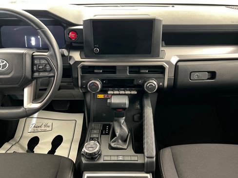 Used 2025 Toyota 4Runner TRD Off-Road image 14