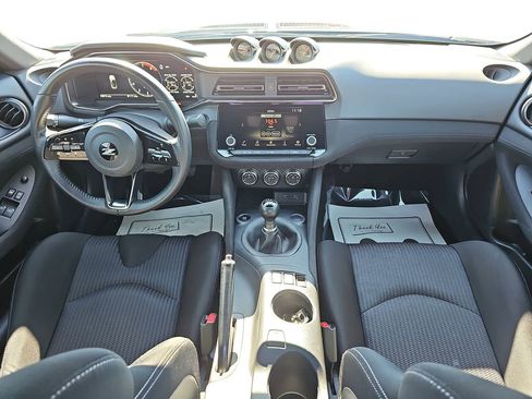 Used 2024 Nissan Z Sport w/ Floor Mat Package image 12