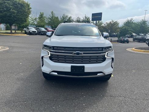 Used 2021 Chevrolet Tahoe Premier w/ Premium Package AWD/4WD image 2