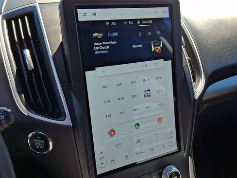 Certified 2024 Ford Edge SEL w/ Convenience Package AWD/4WD image 17