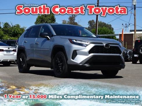 Certified 2025 Toyota RAV4 LE FWD image 1