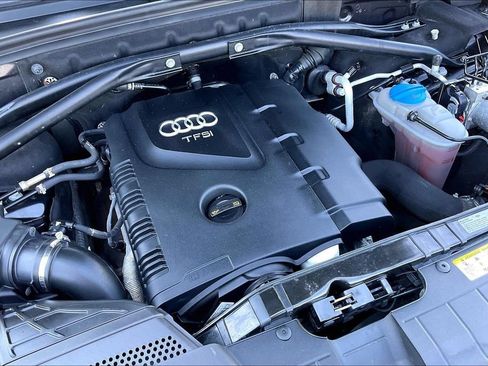 Used 2016 Audi Q5 2.0T Premium Plus w/ Technology Package AWD/4WD image 11