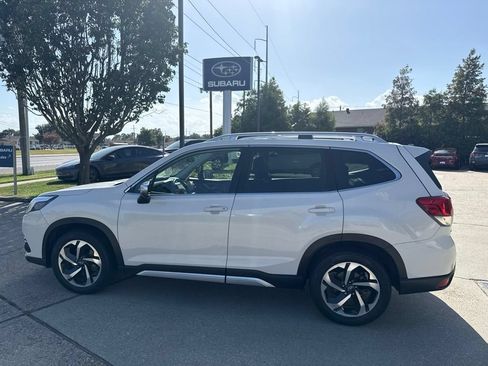 Used 2022 Subaru Forester Touring AWD/4WD image 4