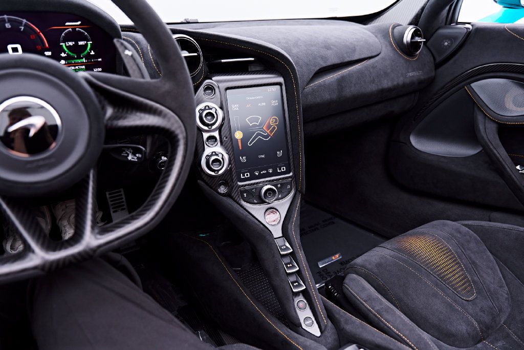 Used 2022 McLaren 765LT RWD image 87