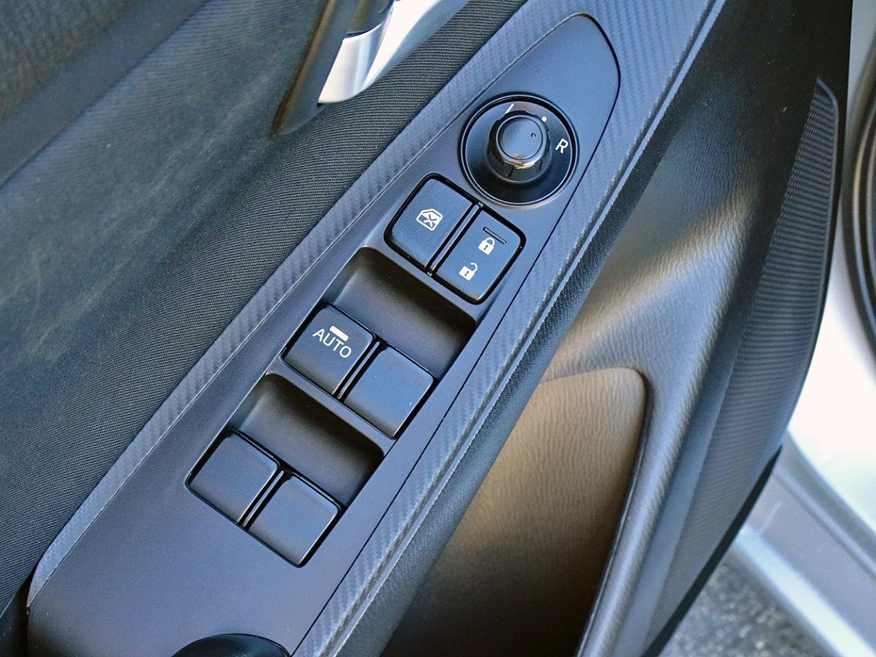 Used 2018 Toyota Yaris iA FWD image 17