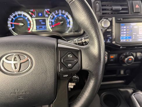 Used 2017 Toyota 4Runner TRD Pro AWD/4WD image 17