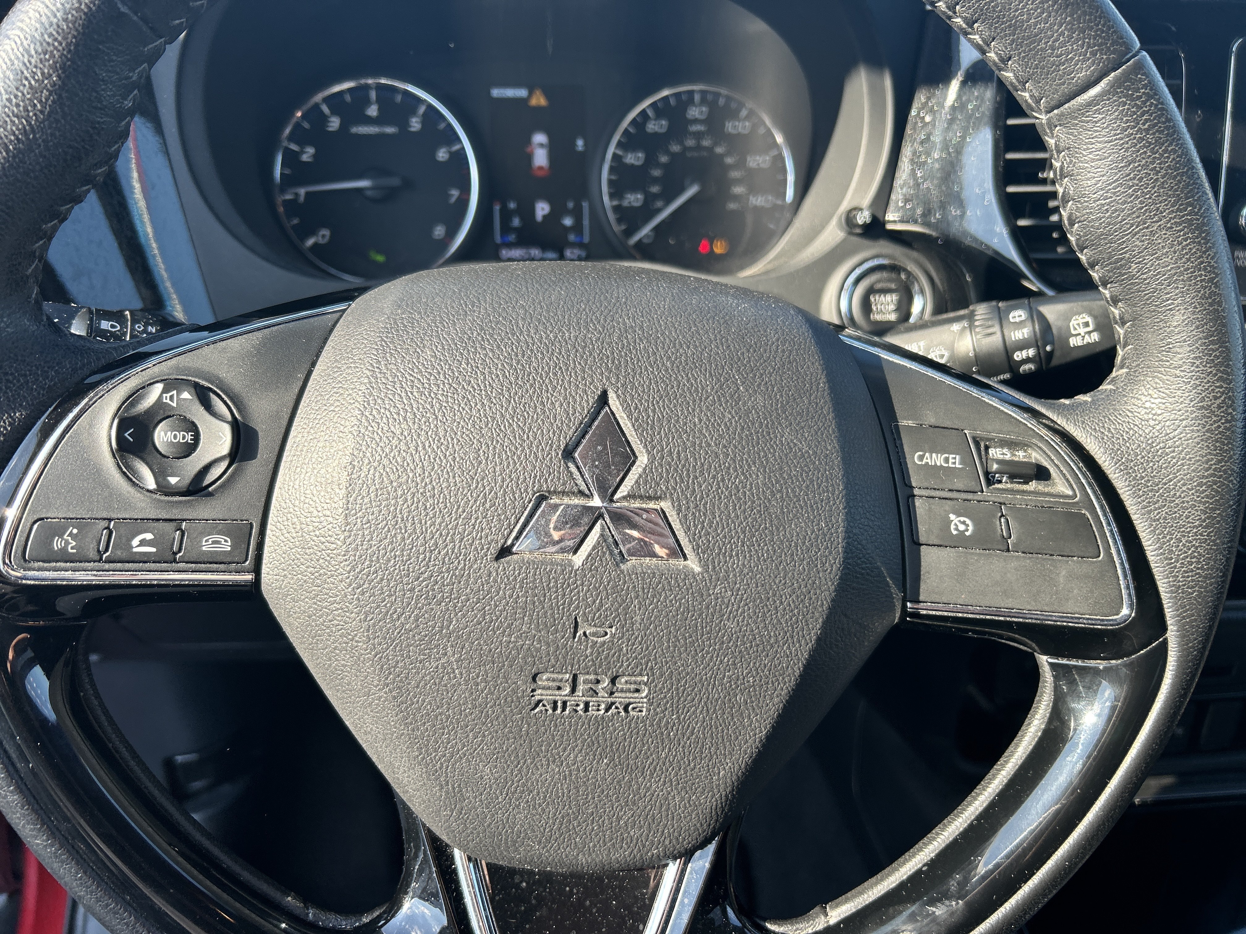 Used 2019 Mitsubishi Outlander ES AWD/4WD image 18
