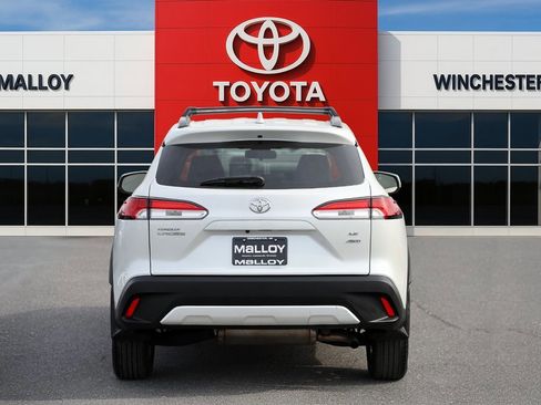 Used 2022 Toyota Corolla Cross LE image 4