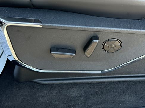 New 2026 Ford F250 Platinum AWD/4WD image 19