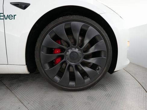 Used 2023 Tesla Model 3 Performance image 18