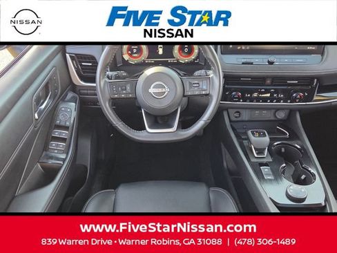 Used 2024 Nissan Rogue SL w/ SL Premium Package AWD/4WD image 7