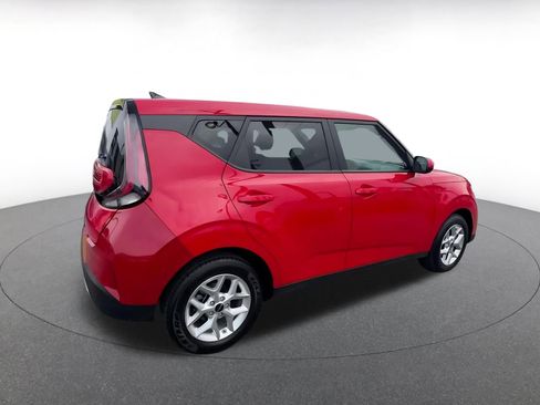 Used 2025 Kia Soul LX w/ LX Technology Package image 15