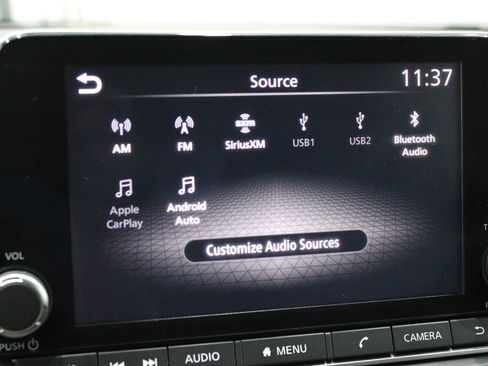 Used 2022 Nissan Rogue SV image 32