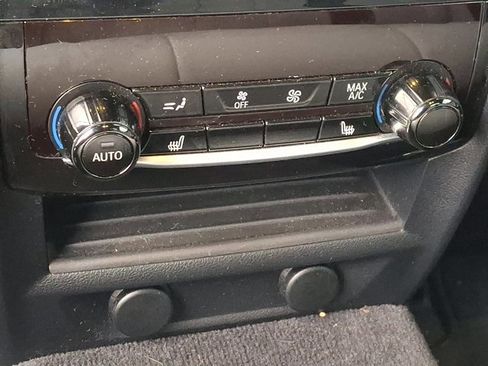 Used 2018 BMW M5 image 6