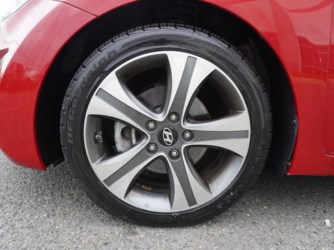 Used 2015 Hyundai Elantra Sport FWD image 26