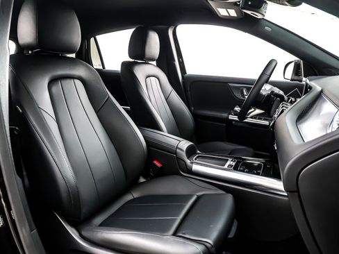 Certified 2025 Mercedes-Benz GLA 250 GLA 250 SUV image 9