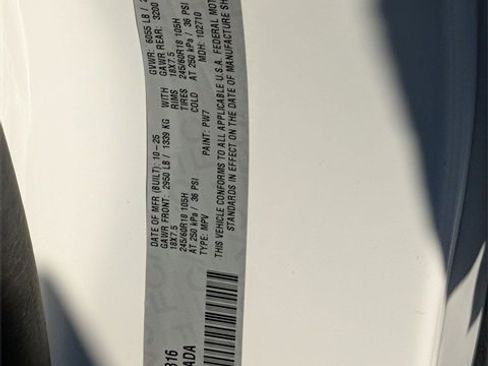 New 2026 Chrysler Pacifica Limited image 37