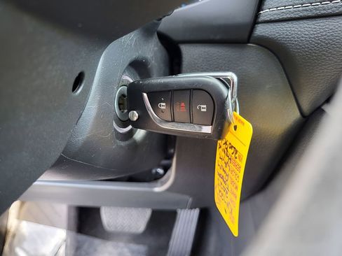 Used 2025 Toyota RAV4 LE image 22