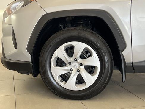 Used 2019 Toyota RAV4 LE w/ All Weather Liner Package AWD/4WD image 11