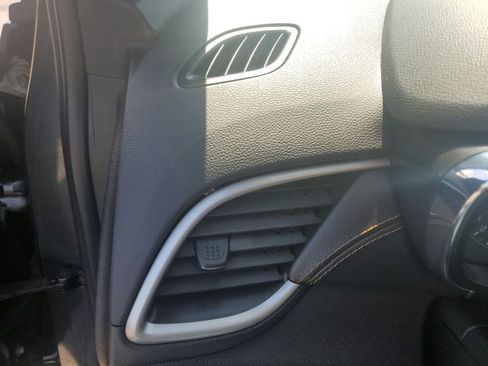 Used 2020 Chevrolet Trax LS FWD image 25