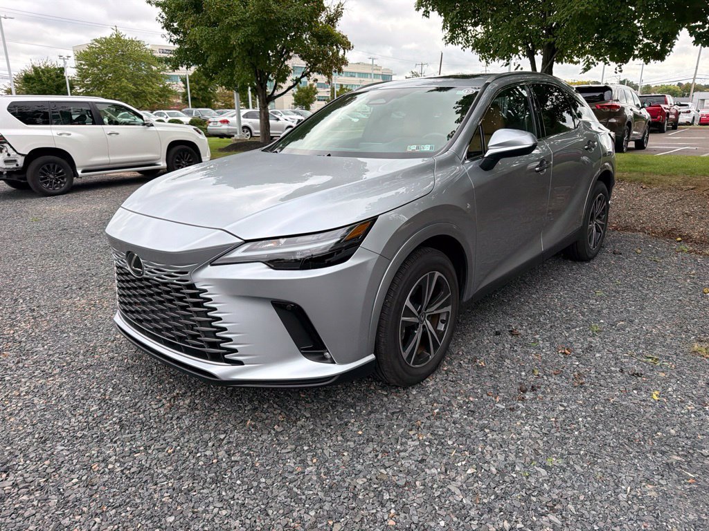 Used 2025 Lexus RX 350h AWD/4WD image 3