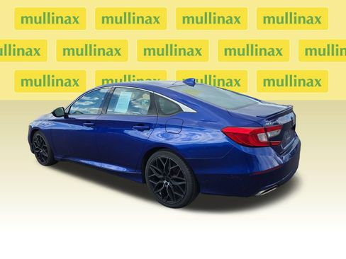 Used 2019 Honda Accord Sport image 6