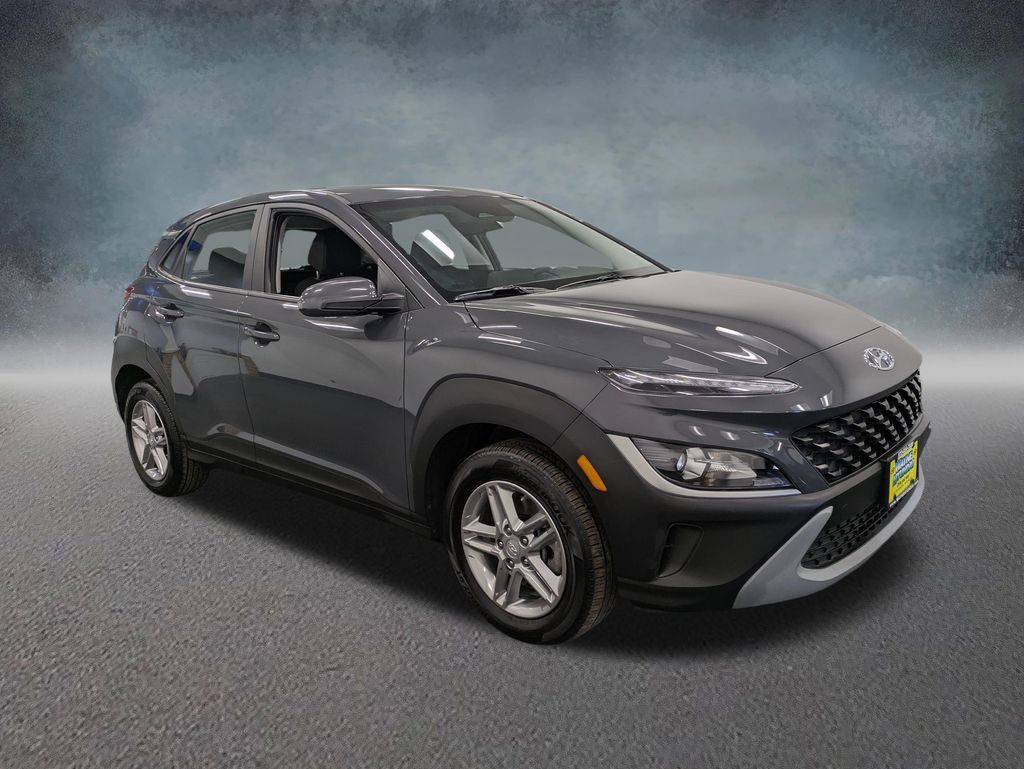 Certified 2023 Hyundai Kona SE AWD/4WD image 3