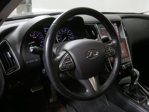 Used 2015 INFINITI Q50 AWD w/ Technology Package image 11
