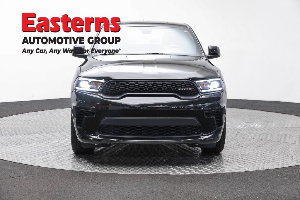Used 2025 Dodge Durango GT RWD image 3
