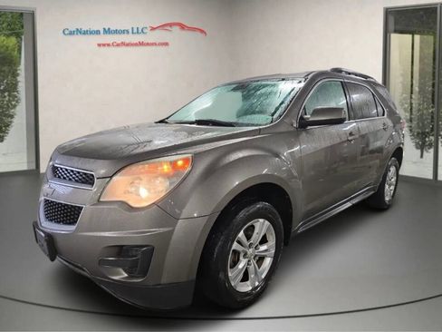 Used 2012 Chevrolet Equinox LT w/ Driver Convenience Package image 3