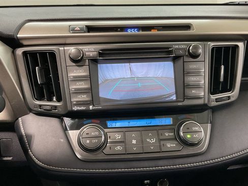 Used 2015 Toyota RAV4 XLE image 14