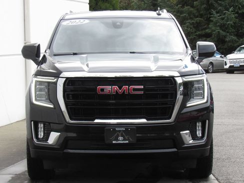 Used 2022 GMC Yukon SLE AWD/4WD image 3