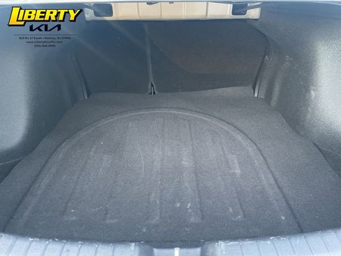 Used 2023 Kia Forte LXS image 11