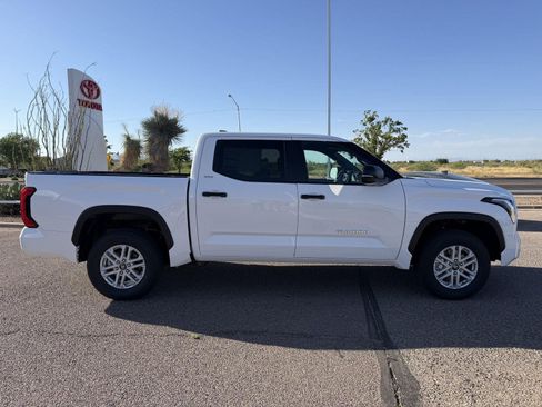 New 2026 Toyota Tundra SR5 AWD/4WD image 7