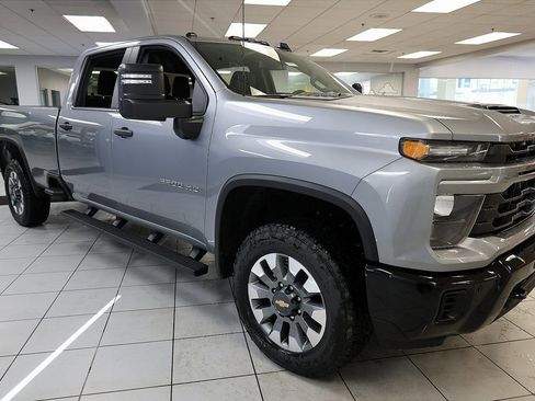 New 2026 Chevrolet Silverado 2500 Custom w/ Custom Value Package image 7
