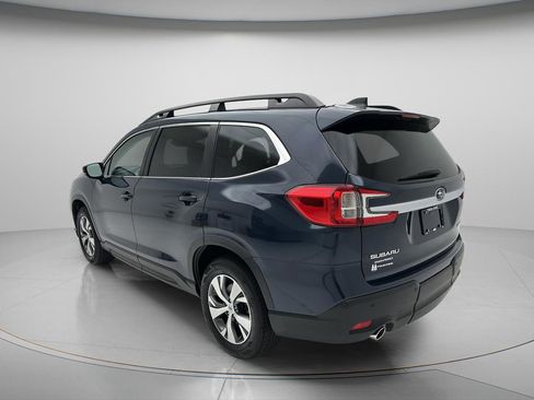 Used 2025 Subaru Ascent Premium AWD/4WD image 6